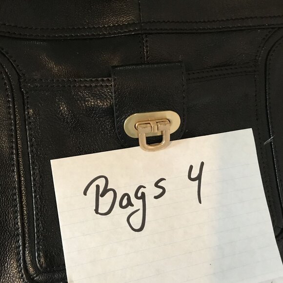 VTG Y2K Womens Black Leather Envelope Shoulder Bag With Gold Chain Strap - Picture 10 of 10